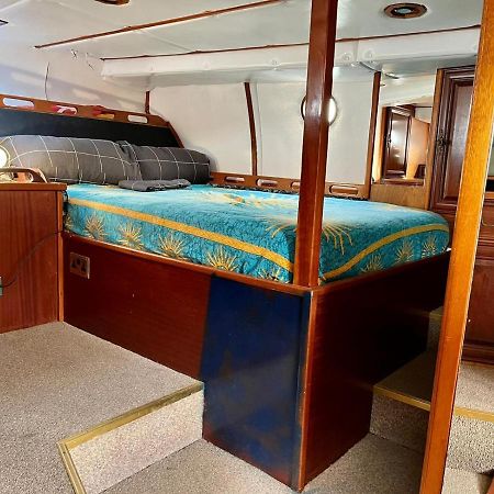 Hotel Salidas En Barco à Premiá de Mar Extérieur photo