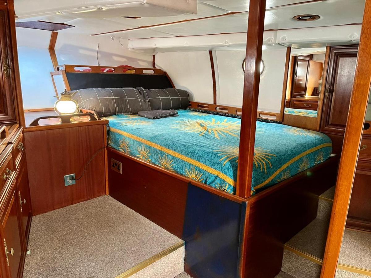 Hotel Salidas En Barco à Premiá de Mar Extérieur photo