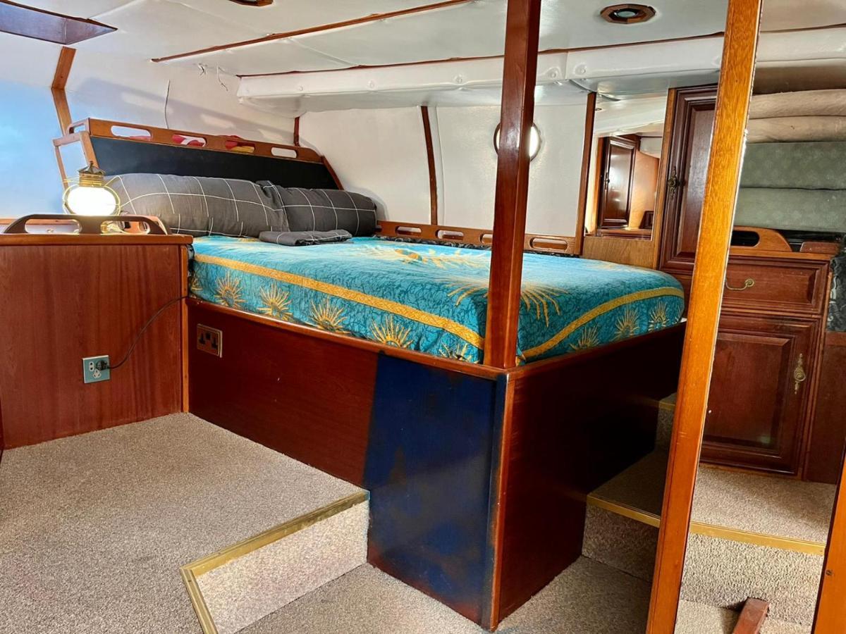 Hotel Salidas En Barco à Premiá de Mar Extérieur photo