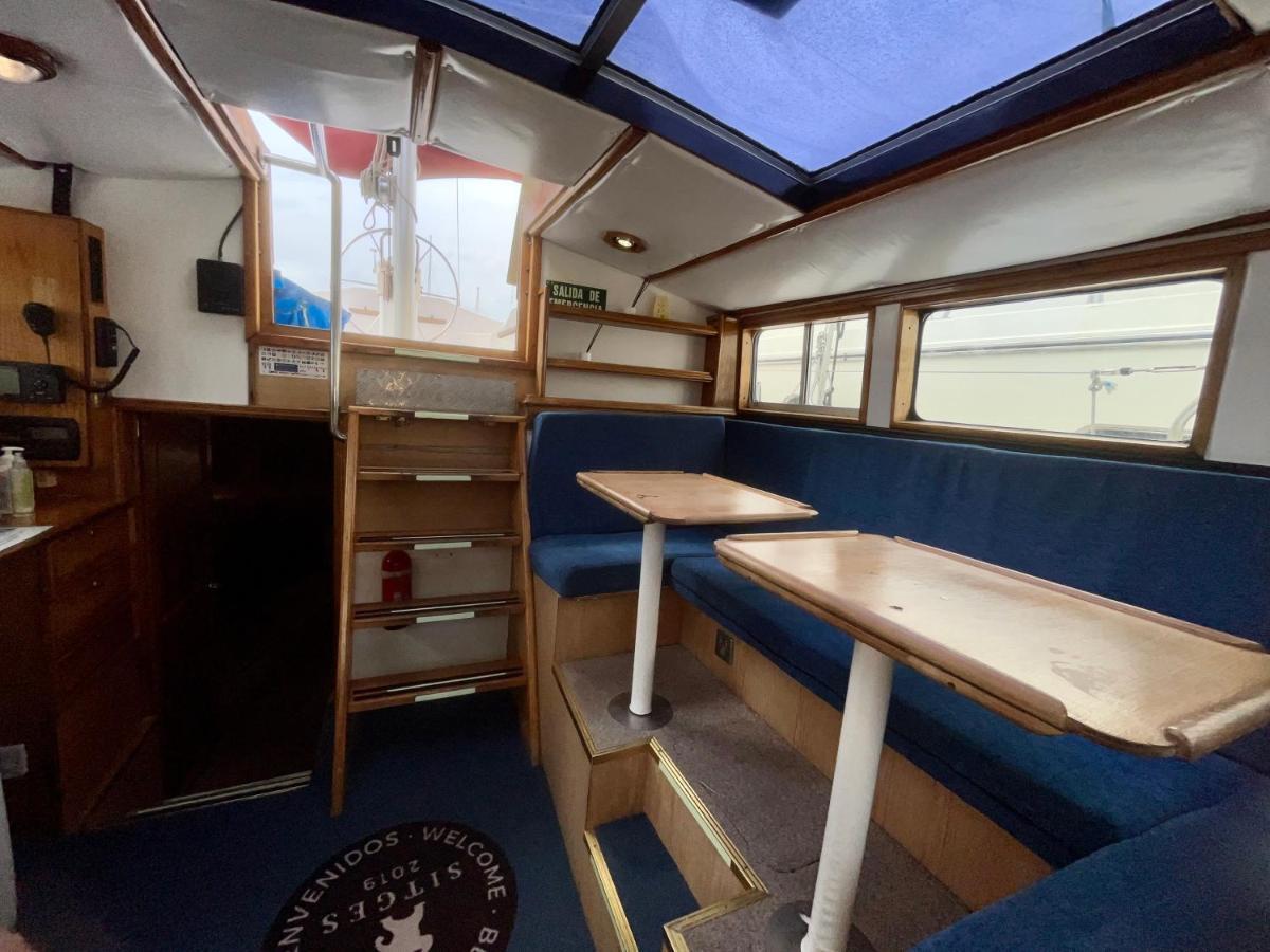 Hotel Salidas En Barco à Premiá de Mar Extérieur photo